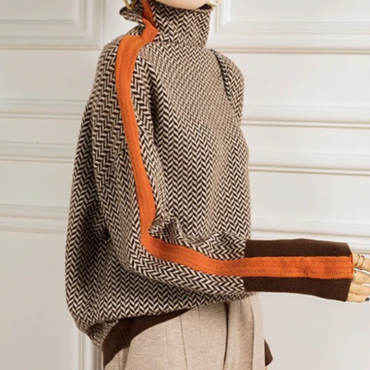 Famke | Stylový svetr s rolákem a chevron vzorem