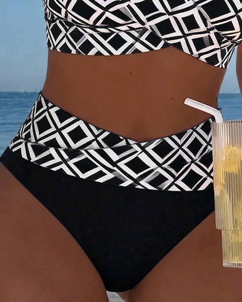 Dvojdielne bikiny s podprsenkovým strihom a diamantovým vzorom